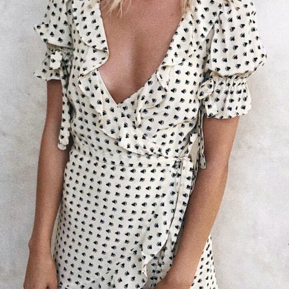 For love and lemons sweetheart wrap mini dress deals